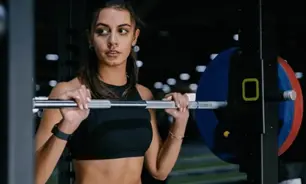 GNWoman Lifting 31